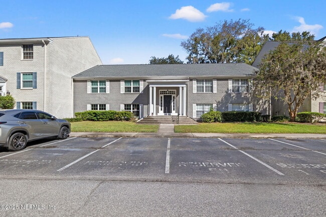 Photo - 4315 Plaza Gate Ln S Unit 202