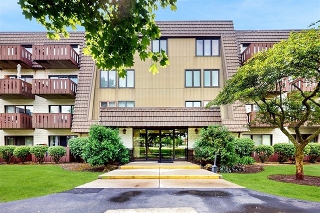 Building Photo - 12900 W Heiden Cir Unit 4301 Rental
