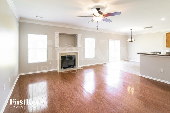 Photo - 137 Marinella Dr