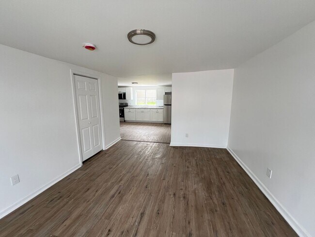 Photo - 1143-1145 Eynon St Unit 1145