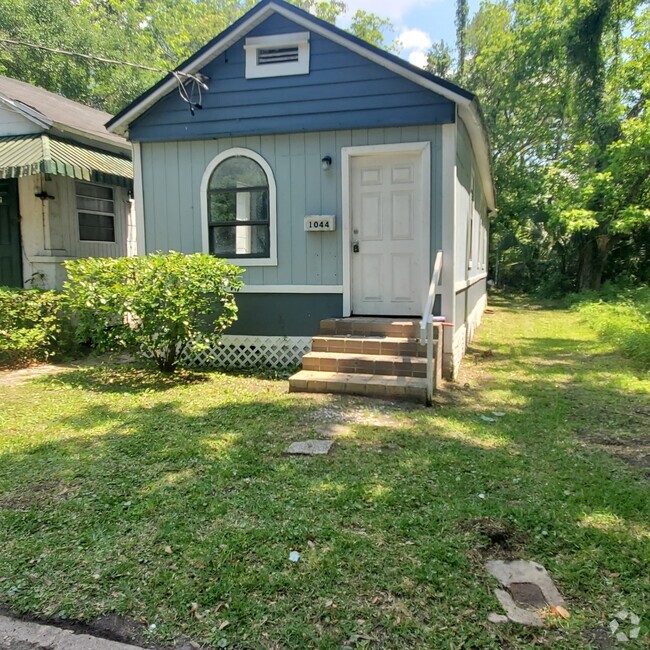 Building Photo - 1044 Reiman St Rental