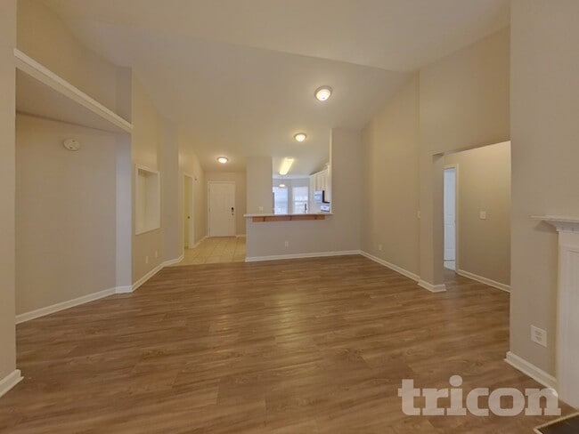 Photo - 6314 Spanish Moss Ln