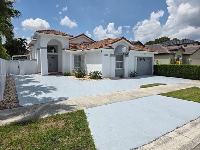 Photo - 13230 NW 10th St