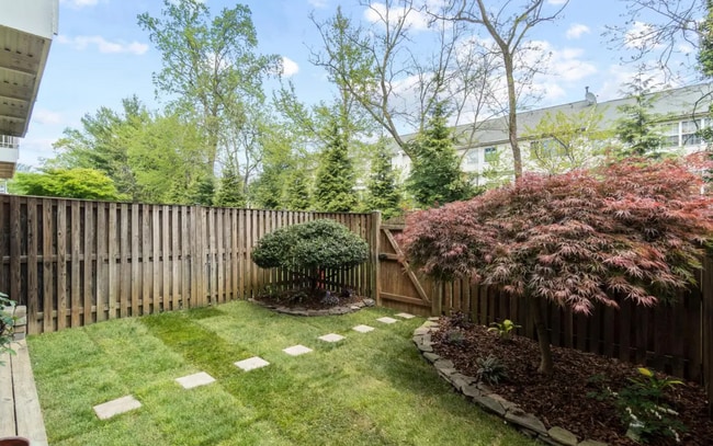 Photo - 2827 Kalmia Lee Ct Unit 102