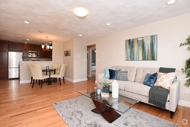 Building Photo - 1105 Lexington St Unit 11 Rental