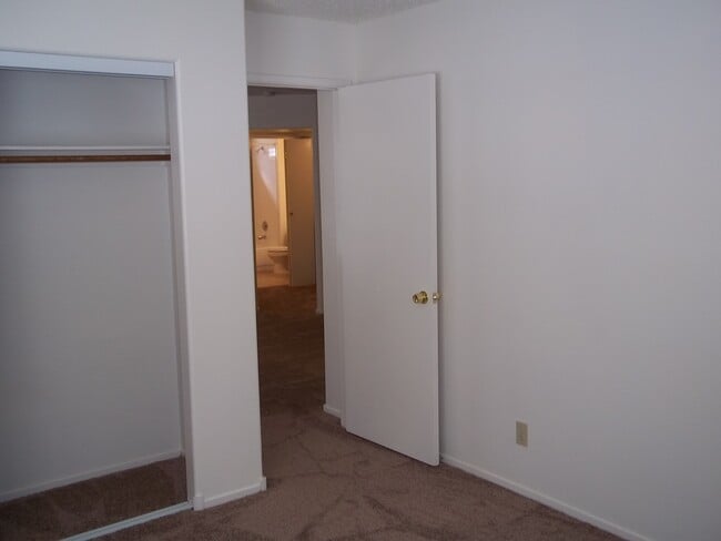 Photo - LAKEVIEW CONDOS