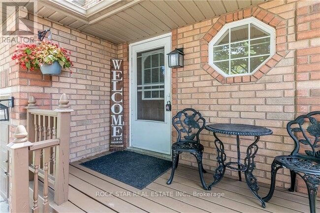 Photo - 155 Nathan Crescent