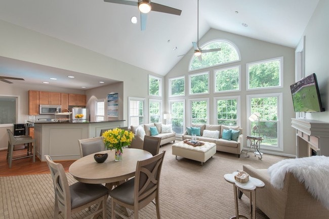 Elms Kingstowne