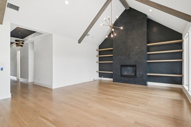 Photo - 1732 Dame Lori Ln