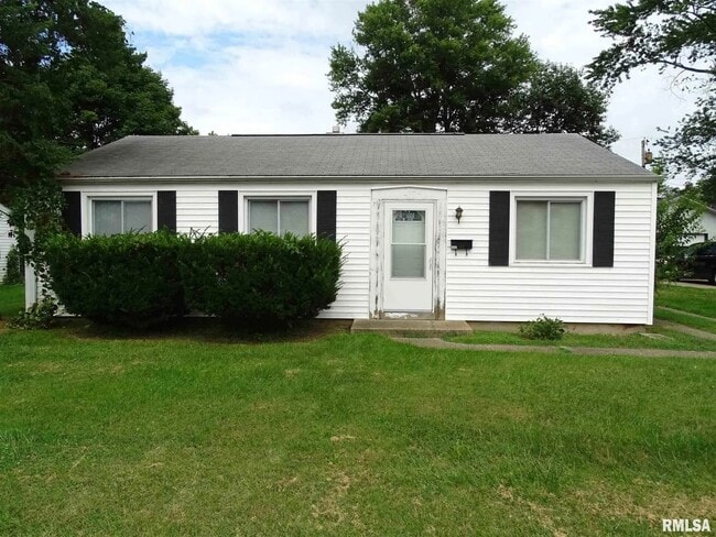 Building Photo - 117 Calumet Rd