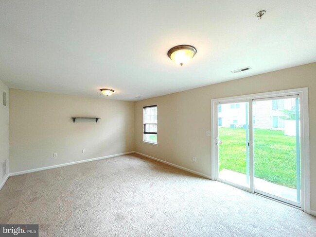 Building Photo - 113 Polo Way