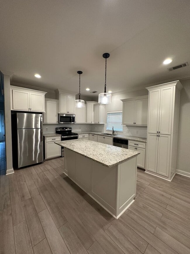 Photo - 801 S Audubon Pl Ave