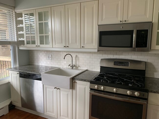 Photo - 1742 Commonwealth Ave Unit 1