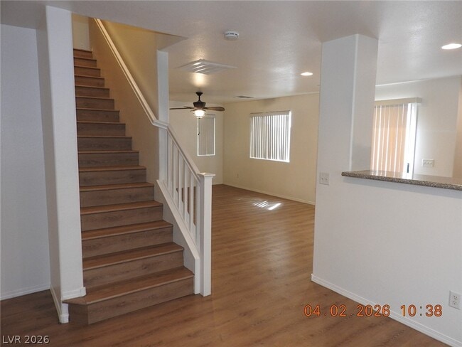 Photo - 906 Valetta Flat Ave