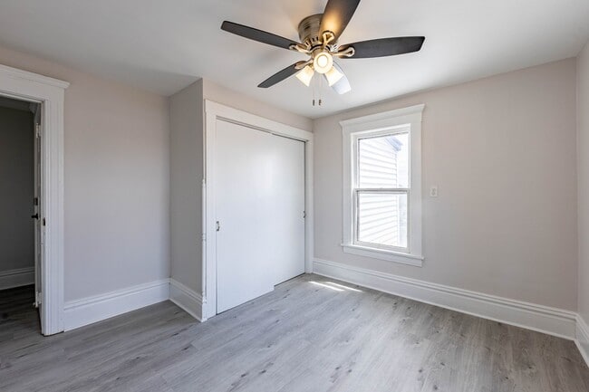 21 N Locust St Unit 2