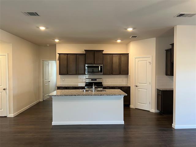 Photo - 602 Spur Ridge