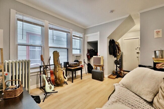 Photo - 450 W Doty St Unidad #4