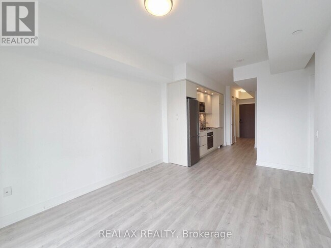 Photo - 30 Inn On The Pk Dr Unité 1107