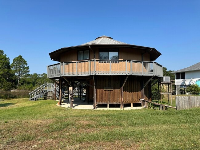 Photo - 2633 Bayshore Pkwy