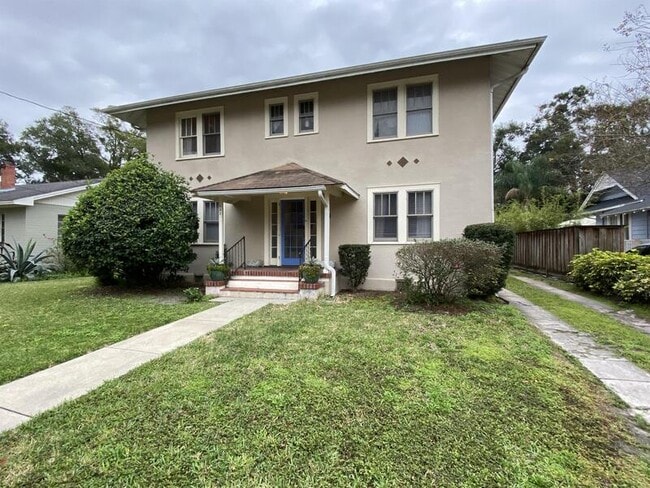 Photo - 622 Harwood St