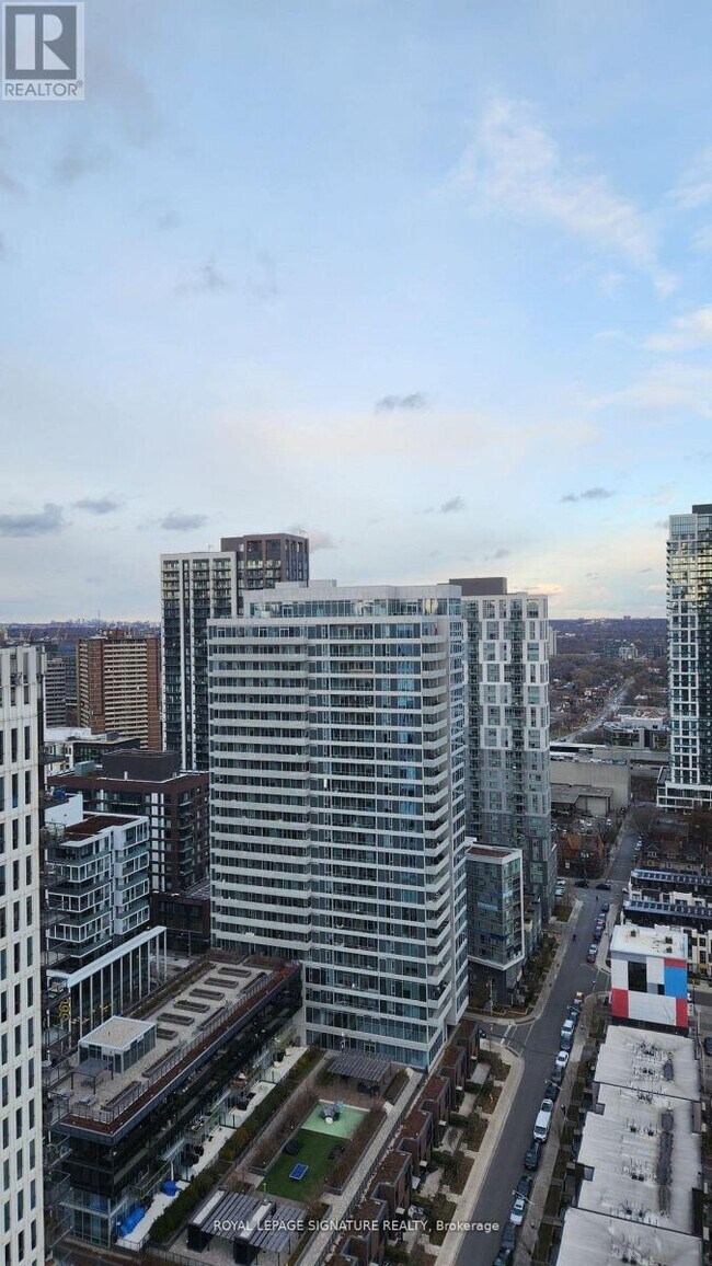 Photo - 55 Regent Park Blvd Unité 2811