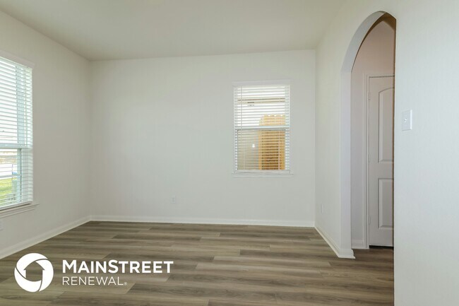 Photo - 26865 Steinbeck Dr