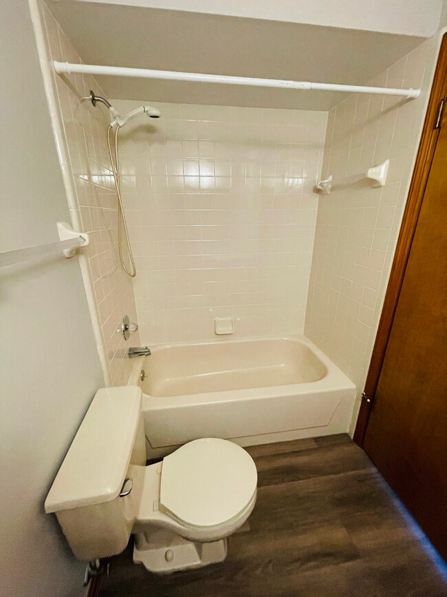 Photo - 1113 Oak Forest Cir