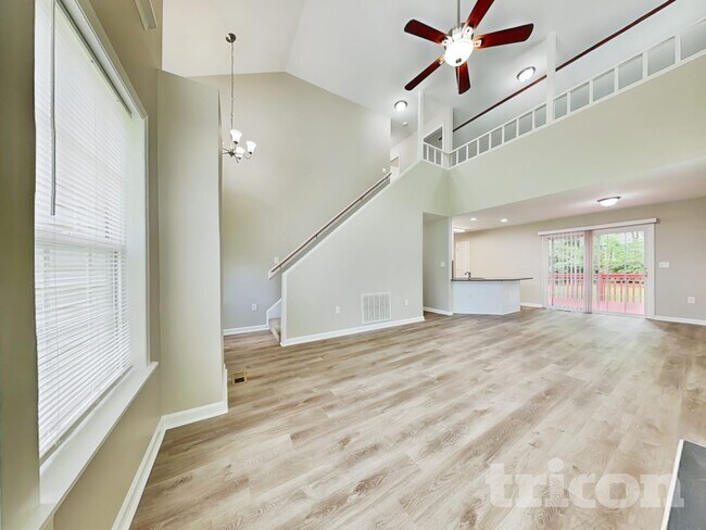 Photo - 517 Parker St