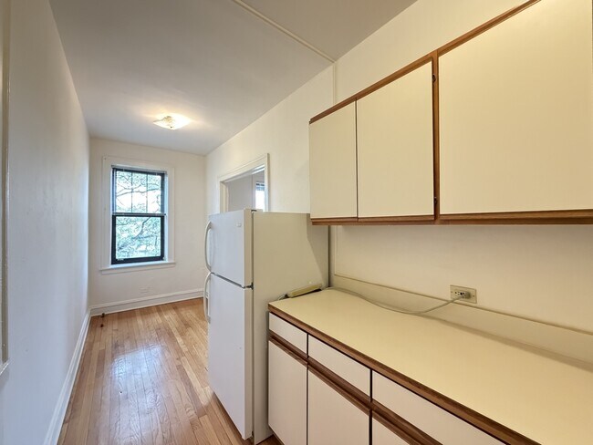 366 Park Ave Unit 20
