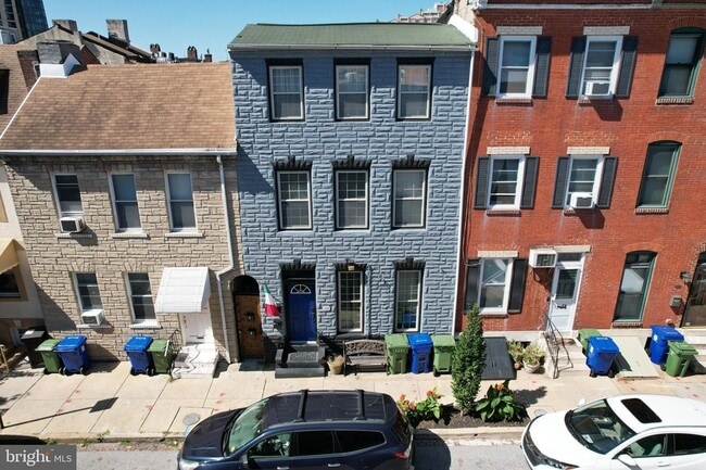 Photo - 244 S Exeter St Townhome