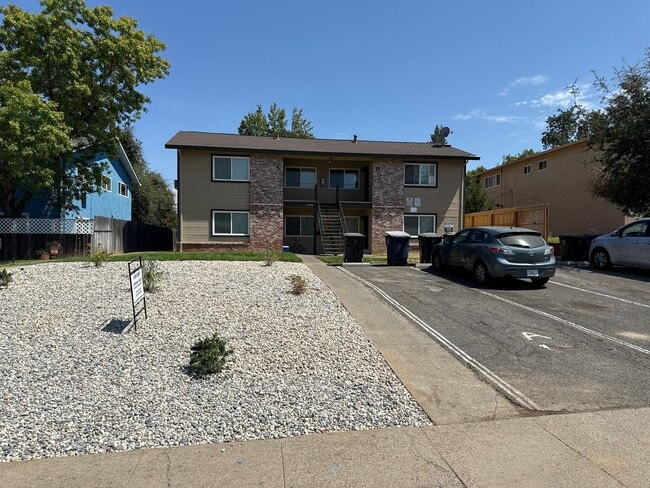 Building Photo - 7444 Tiara Way Unit B
