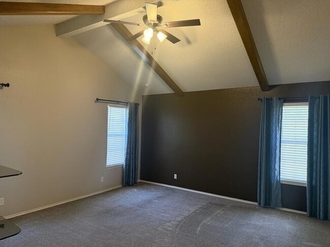 Photo - 4717 Elma Dr