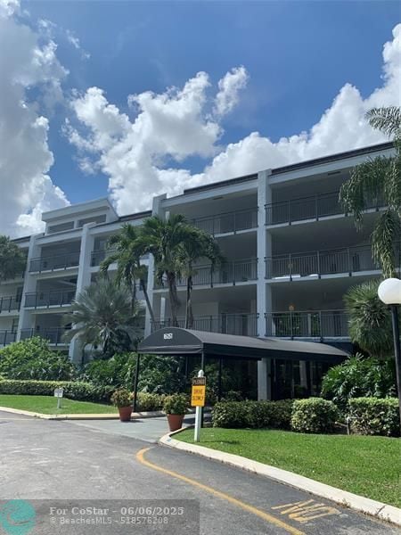 Photo - 16051 Blatt Blvd Unit 103