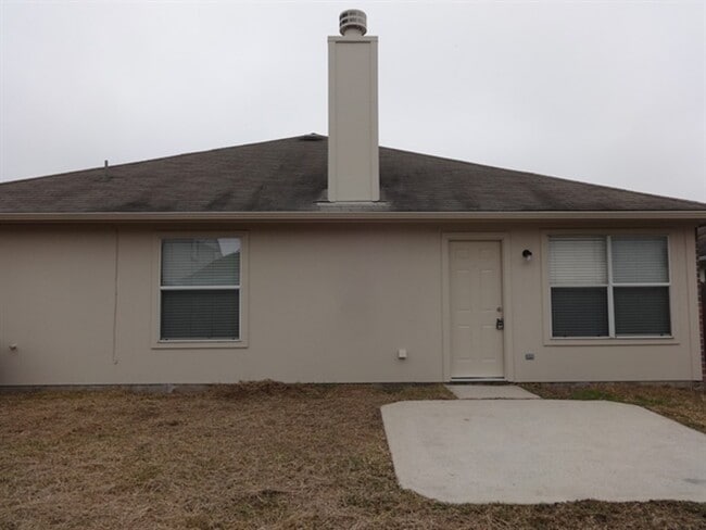 Building Photo - 32007 Annice Ln