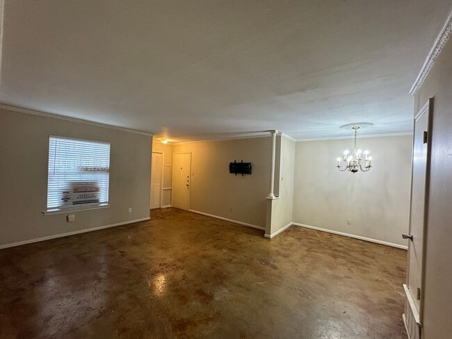 3730 Fairfield Ave