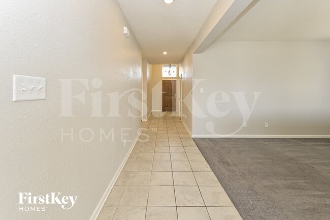 Photo - 5139 Castle Discordia St