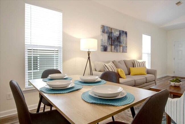 Photo - 11 Summer Lake Way Unidad ID1244793P