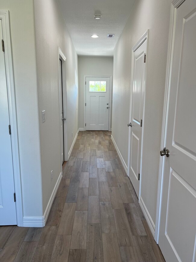 Photo - 3665 Lake Arthur Dr