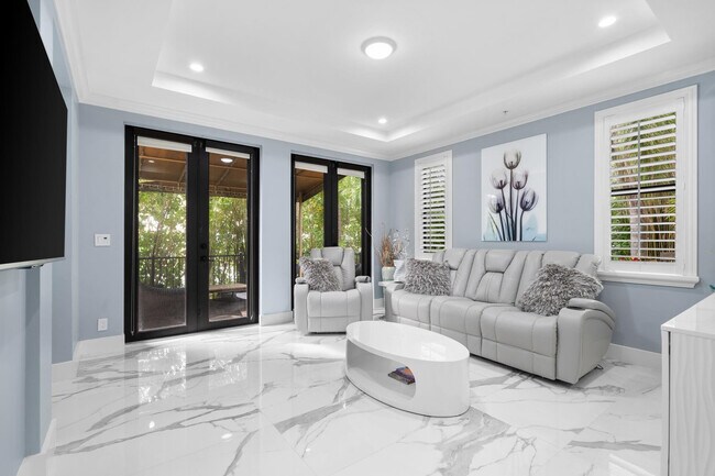 Photo - 1503 NE 2nd St