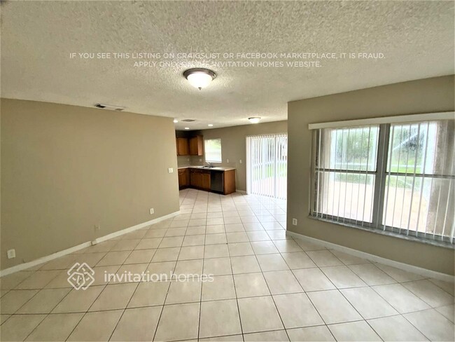 1156 Rialto Dr