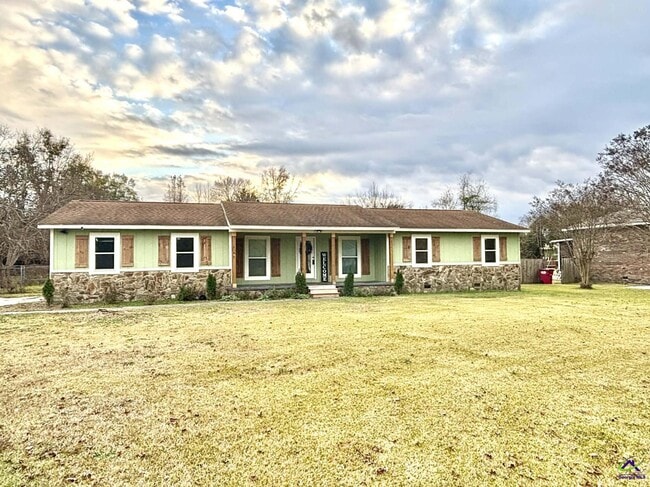 Photo - 2800 S Estates Rd