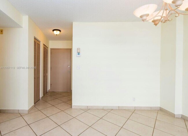 Photo - 2049 S Ocean Dr Unidad 806