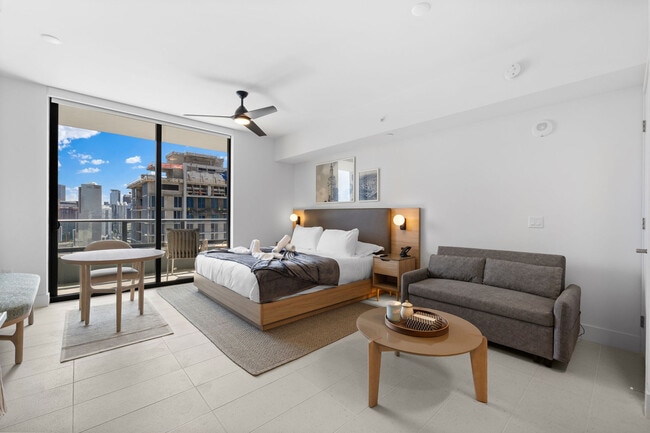 Photo - 159 NE 6th St Unit FL32-ID1032199P