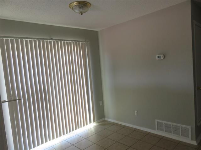 Photo - 3901 William St