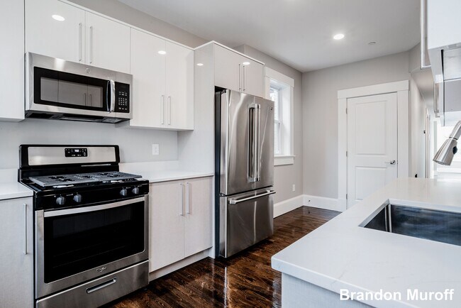 Photo - 59 Strathmore Rd Unit 3