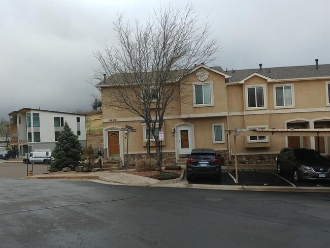 Photo - 1415 Madison Ridge Heights Condo Unit F - 1
