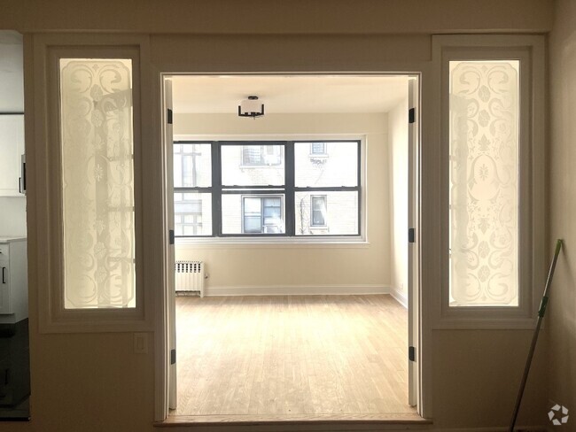 Building Photo - 251 W 74th St Unit 5A Rental