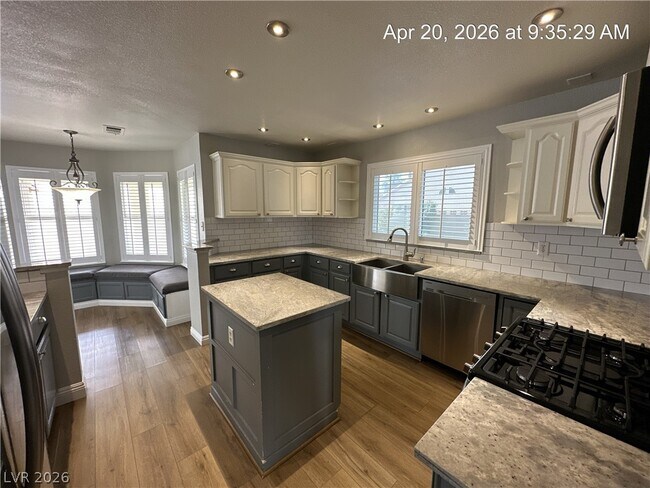 Photo - 293 Cameron Hill Ct