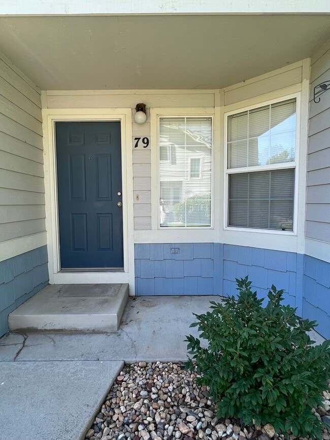 Photo - Charming 2 Bed/1.5 Townhome in Fabulous Lo...