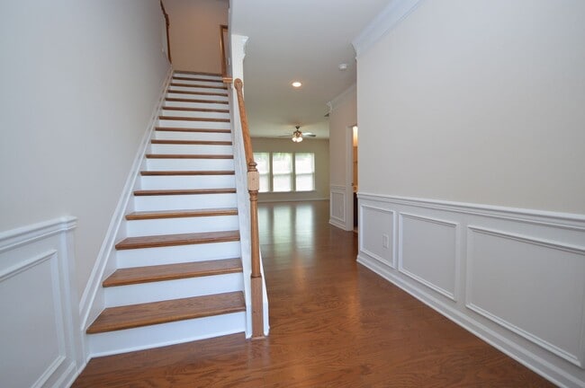 Photo - 904 Cozy Oak Ave